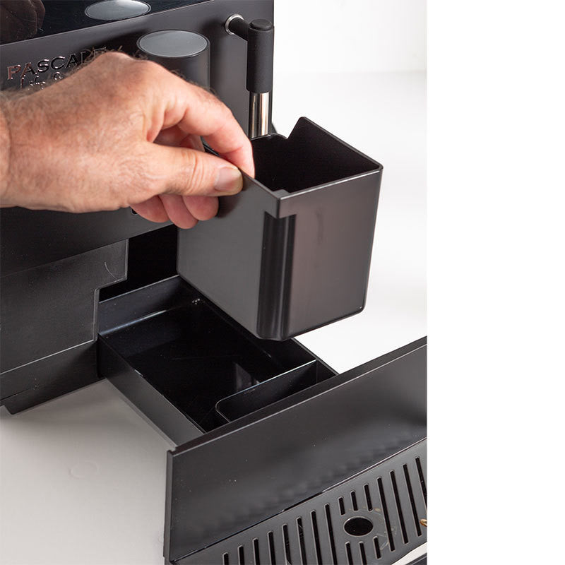 Компактная эспрессо-машина с кофемолкой Pascale Life & Fun