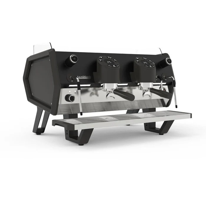 מכונת אספרסו החדישה D8 עם שני ראשים. SanRemo D8