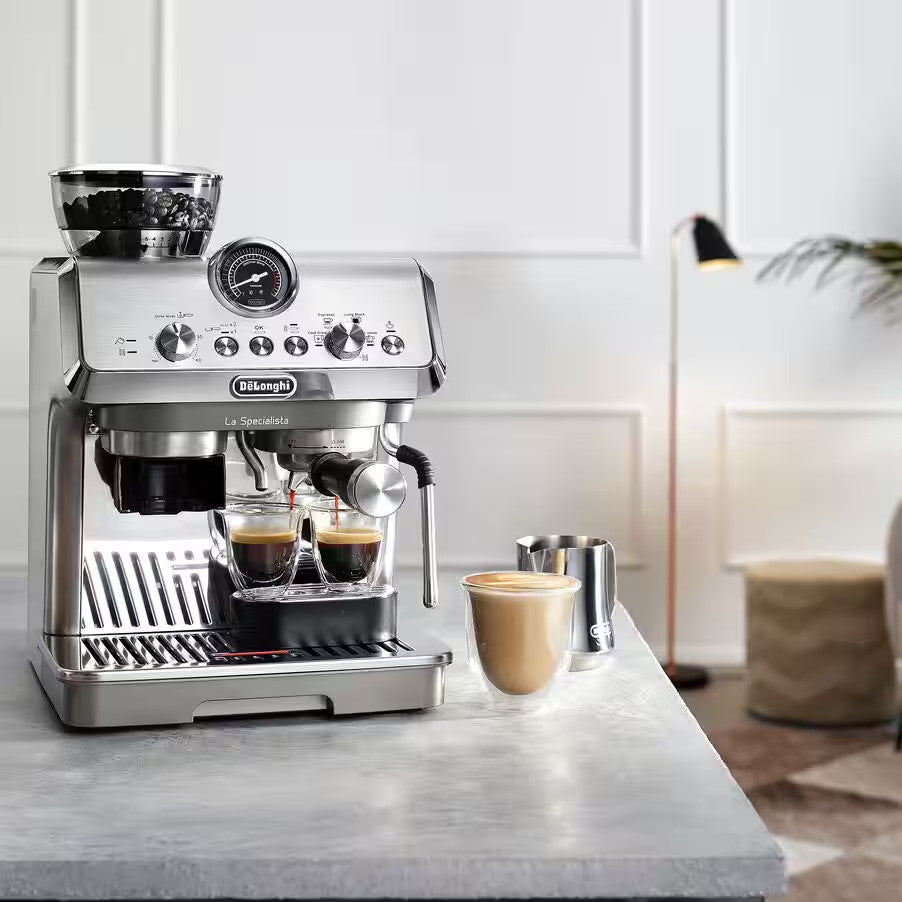 Delonghi La Specialista EC9355.M Delonghi - серебристый цвет