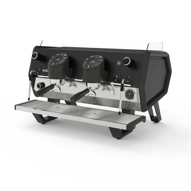 מכונת אספרסו החדישה D8 עם שני ראשים. SanRemo D8