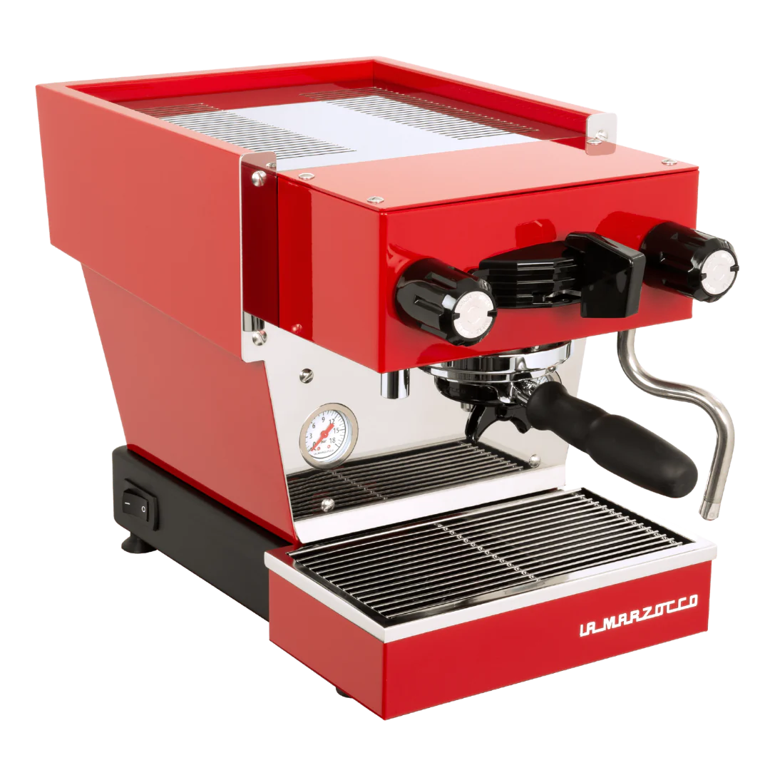 Красная кофемашина La Marzocco Linea Micra